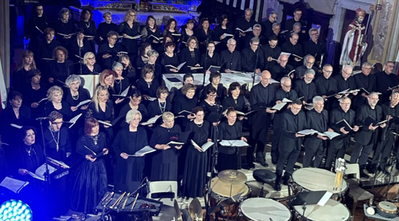 Erbusco, Grande successo per il Carmina Burana nel 20° anniversario della morte di Claudio Moretti