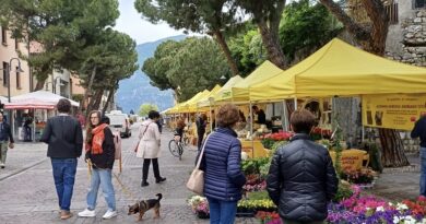 Festa della mamma nei mercati contadini lombardi tra cibo, fiori, laboratori manuali e solidarietà