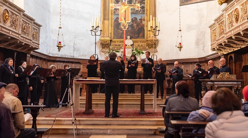 Il Gruppo Vocale "Cantores Silentii" alla XVII Mostra degli Hobby e delle Invenzioni del Pensionato