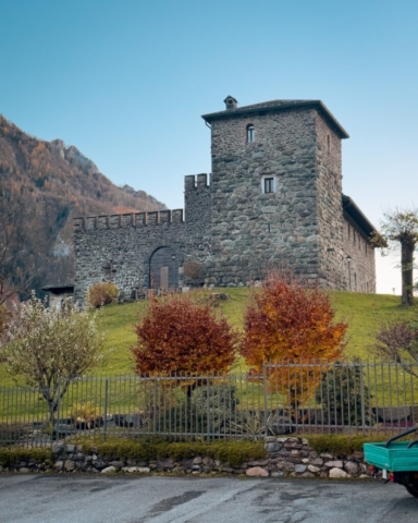 Lombardia da scoprire: Val Masino (SO) - Foto @enzoo.romanoo