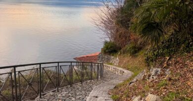 𝐋𝐨𝐦𝐛𝐚𝐫𝐝𝐢𝐚 𝐝𝐚 𝐬𝐜𝐨𝐩𝐫𝐢𝐫𝐞: Leggiuno (VA), Eremo di Santa Caterina del Sasso