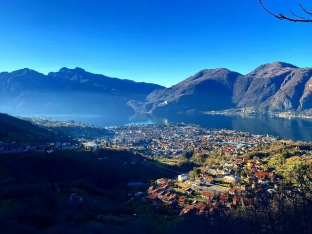 Lombardia da scoprire: Mandello del Lario (LC) - Foto: @scatto_lecco @angeladandrea05