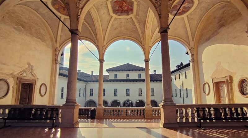 𝐋𝐨𝐦𝐛𝐚𝐫𝐝𝐢𝐚 𝐝𝐚 𝐬𝐜𝐨𝐩𝐫𝐢𝐫𝐞: Cesano Maderno (MI), Palazzo Arese Borromeo